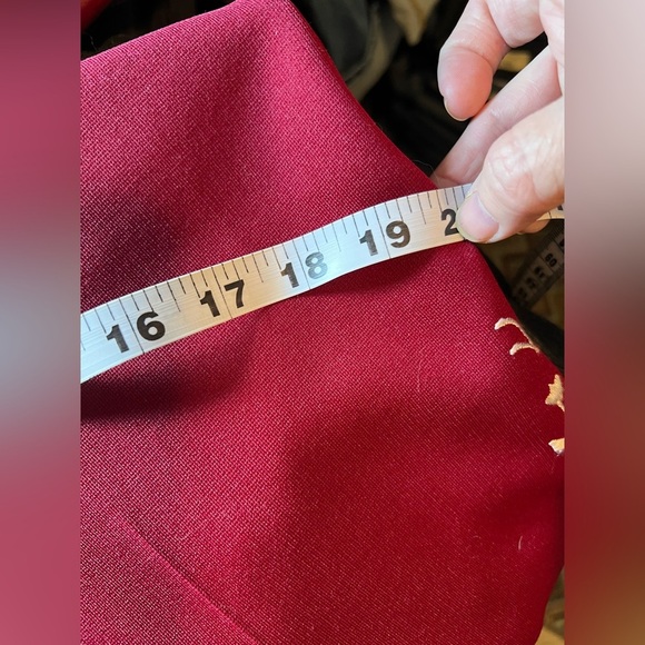 Vintage Elegant Red Wide Leg Trousers with White Embroidery - Picture 13 of 14